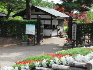 弘前城植物園北入り口